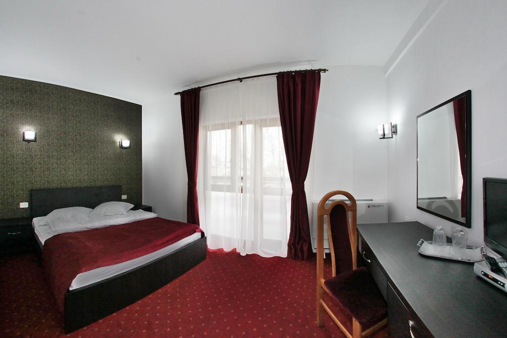Hotel Rebis Brăila Dış mekan fotoğraf