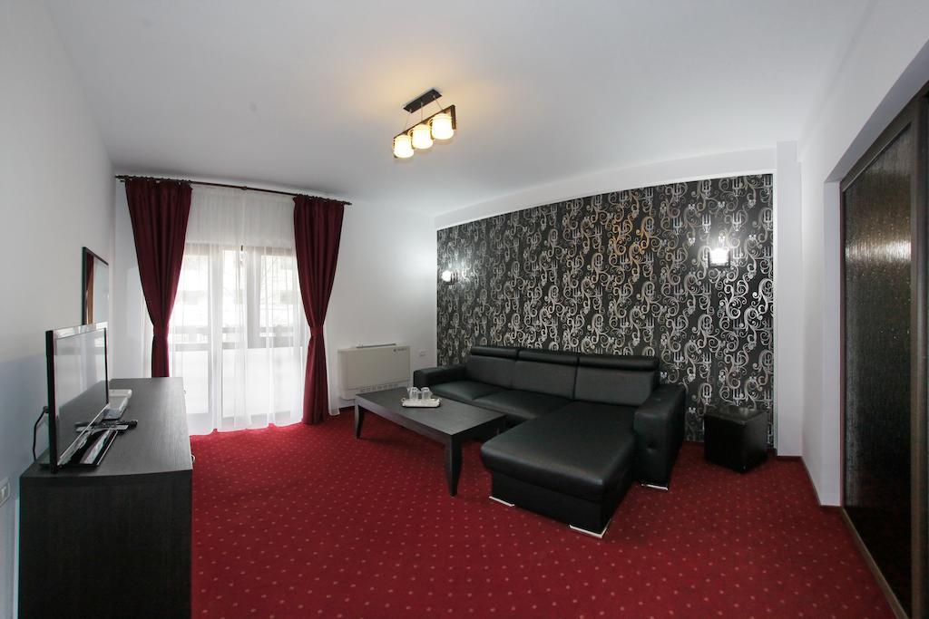 Hotel Rebis Brăila Oda fotoğraf