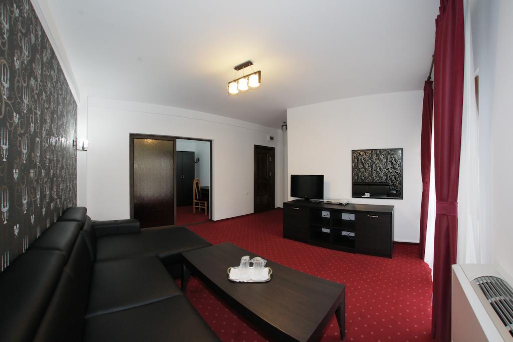 Hotel Rebis Brăila Oda fotoğraf