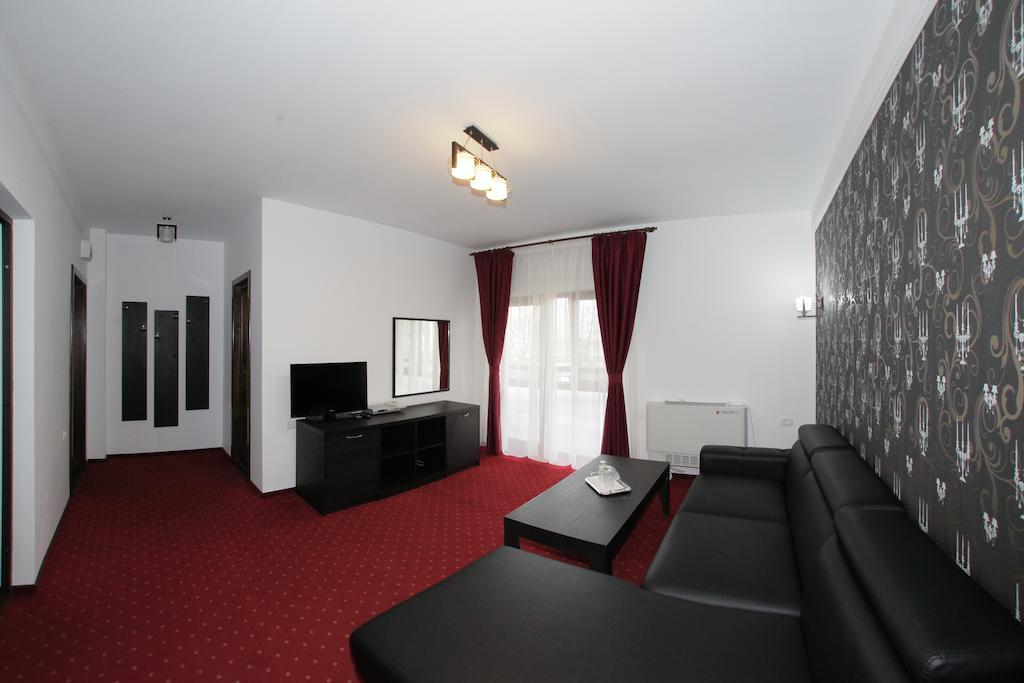 Hotel Rebis Brăila Oda fotoğraf